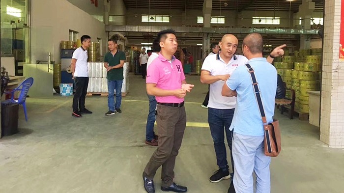 宏展纏繞膜在食品行業運輸中的解決方案