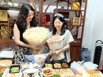 生日派對(duì)加下午茶，真不賴